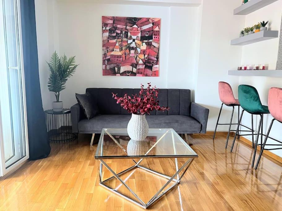 2Bdr Boutique Full Apt In Plaka เอเธนส์ ภายนอก รูปภาพ