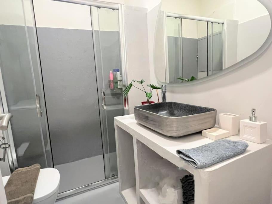 2Bdr Boutique Full Apt In Plaka เอเธนส์ ภายนอก รูปภาพ