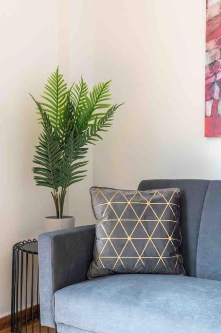 2Bdr Boutique Full Apt In Plaka เอเธนส์ ภายนอก รูปภาพ