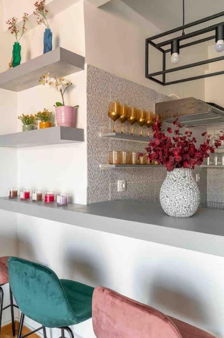 2Bdr Boutique Full Apt In Plaka เอเธนส์ ภายนอก รูปภาพ