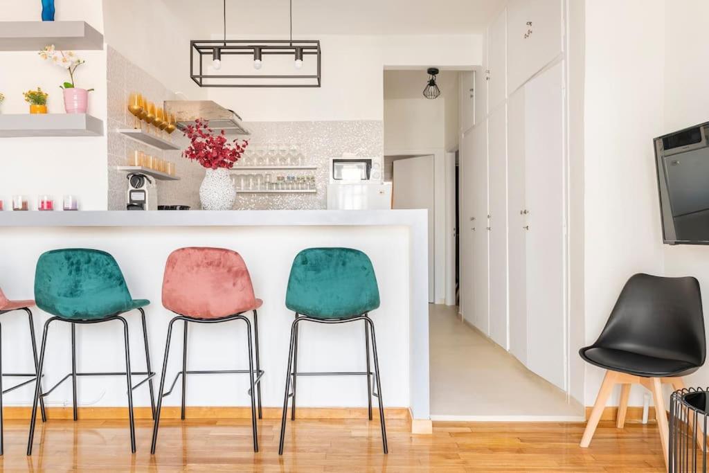 2Bdr Boutique Full Apt In Plaka เอเธนส์ ภายนอก รูปภาพ